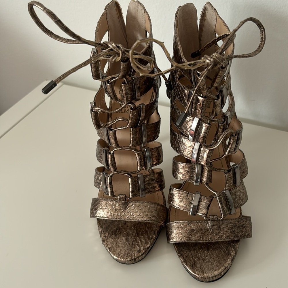 Vince Camuto Bronze Freshi Leather Heels—Faux Snakeskin Size 5.5 M - Picture 3 of 6
